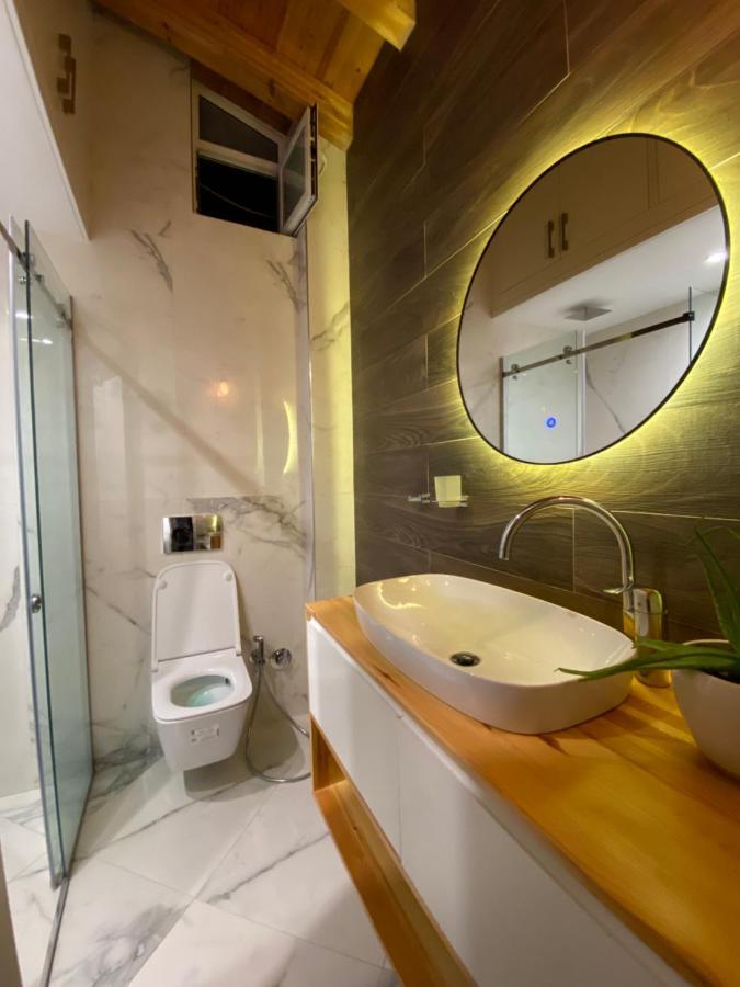 Lovely Loft 1-Bedroom In The Heart Of ティラナ エクステリア 写真